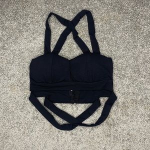 BRAND NEW CRISS CROSS CROPTOP